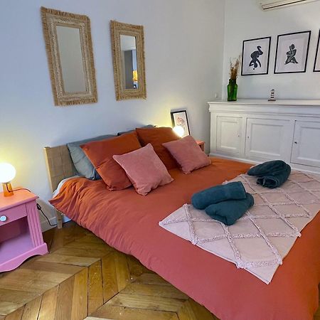 Lovely Haussmannian Flat In Montparnasse Paris Eksteriør billede
